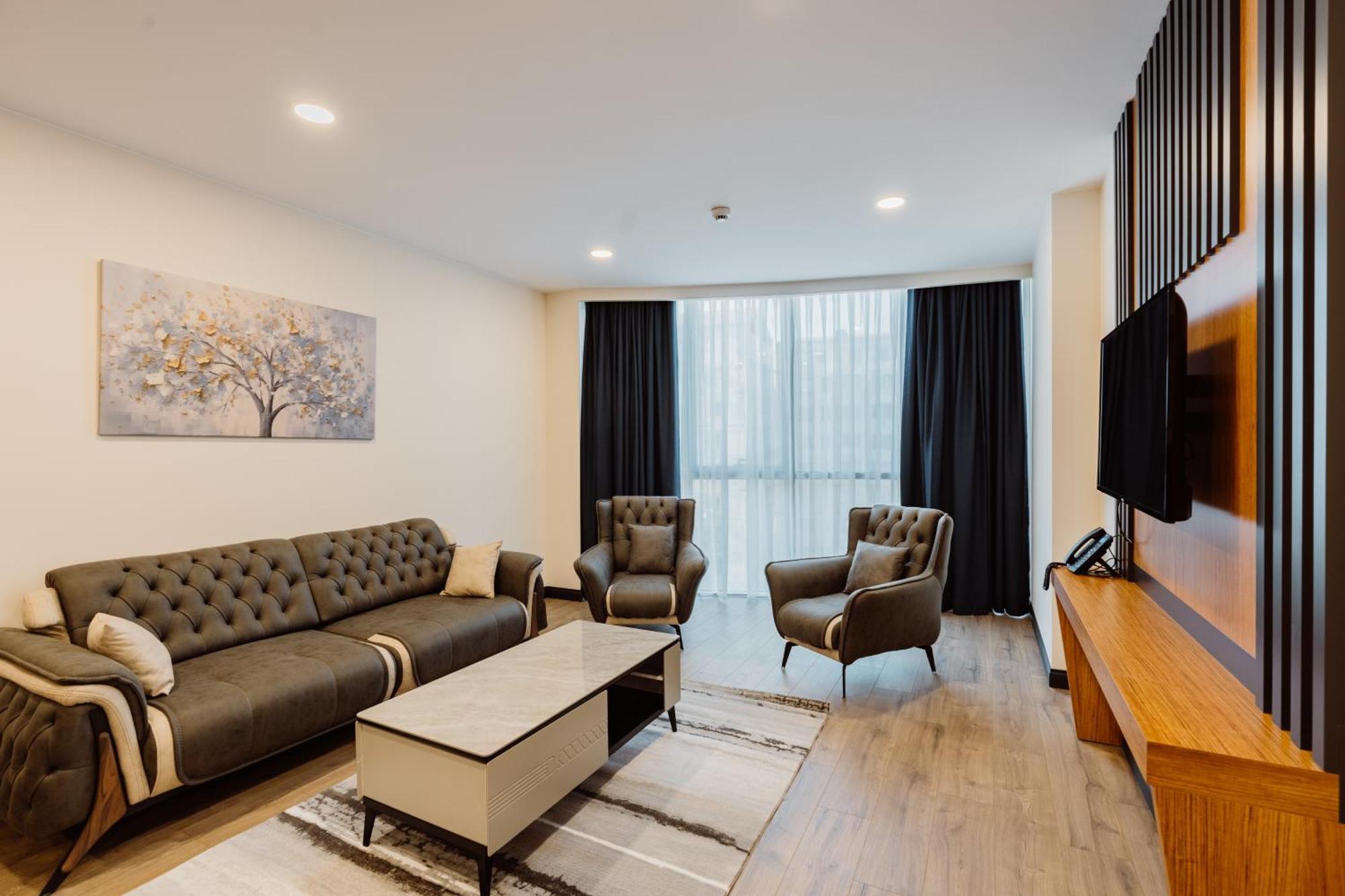 Best Western Plus Батуми Экстерьер фото