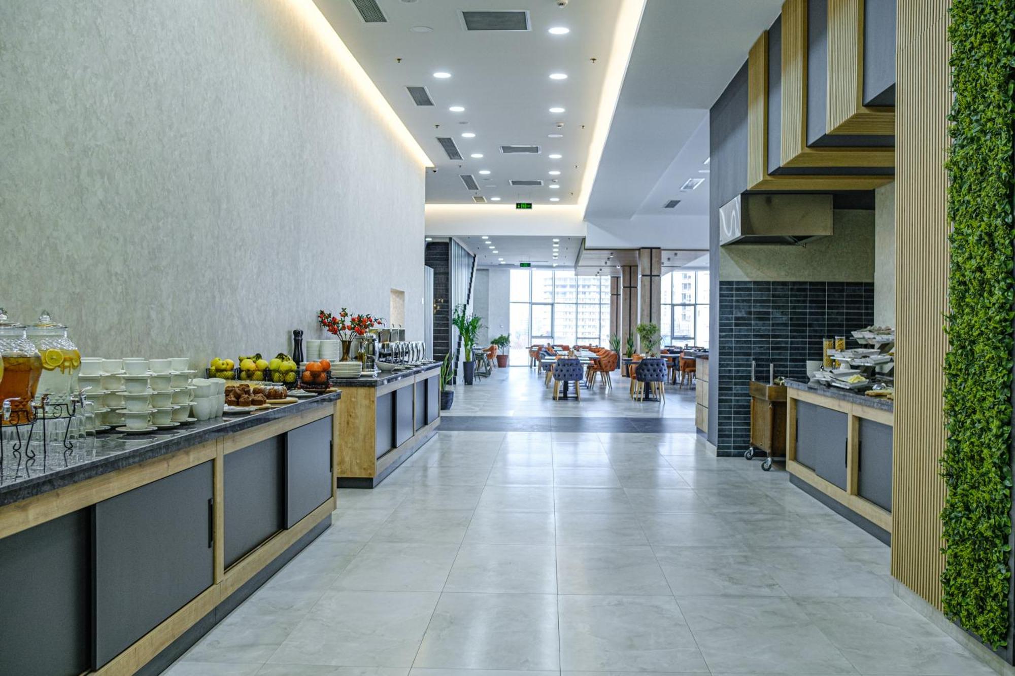 Best Western Plus Батуми Экстерьер фото